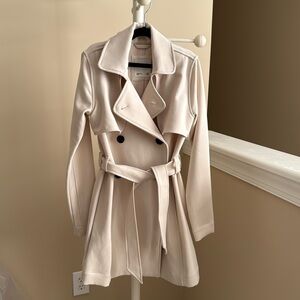 Abercrombie Drapey Trench, size XXS